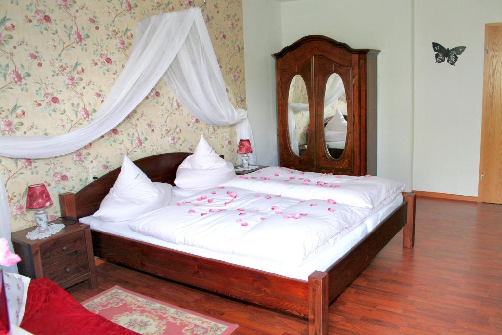 Pension Sonnenhuegel Markersdorf Номер фото